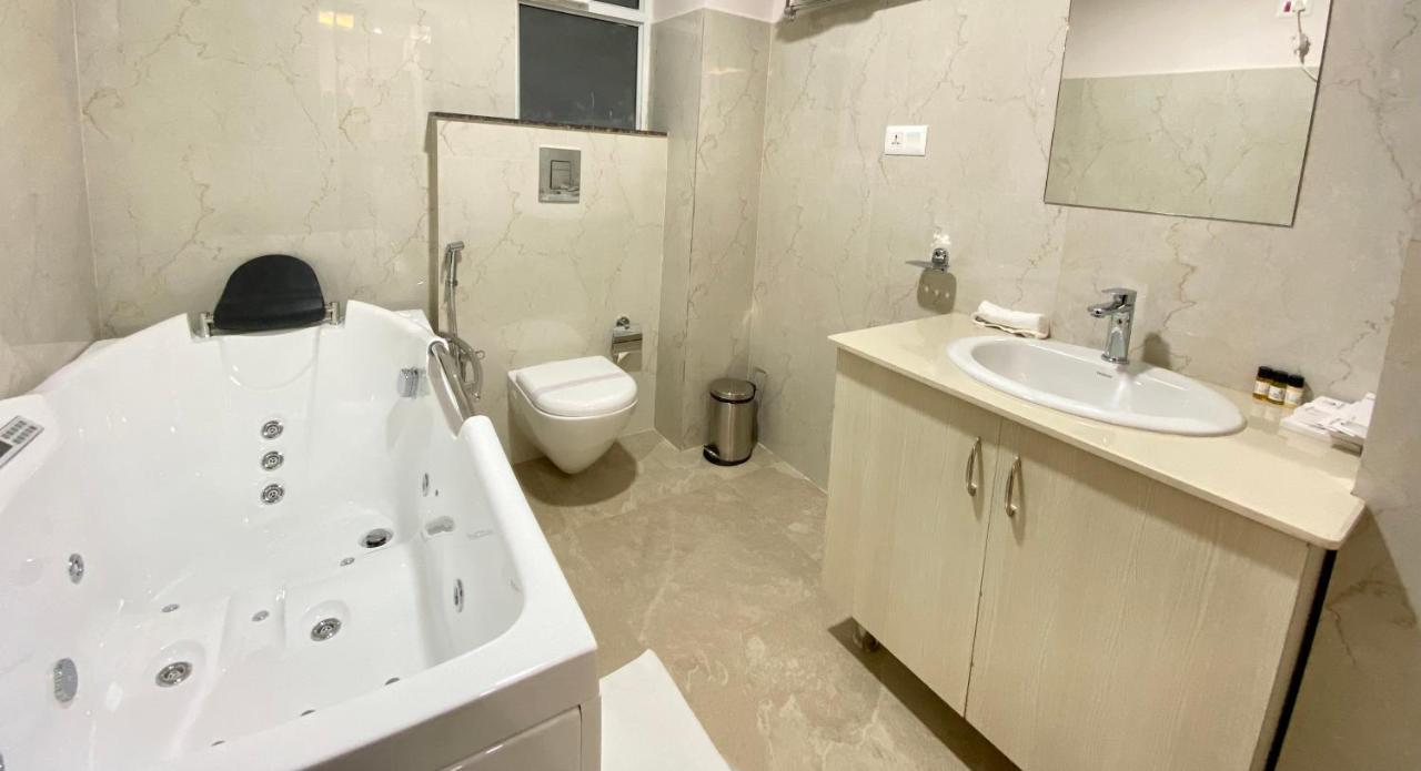Hotel Imolesh Imphal Exterior photo